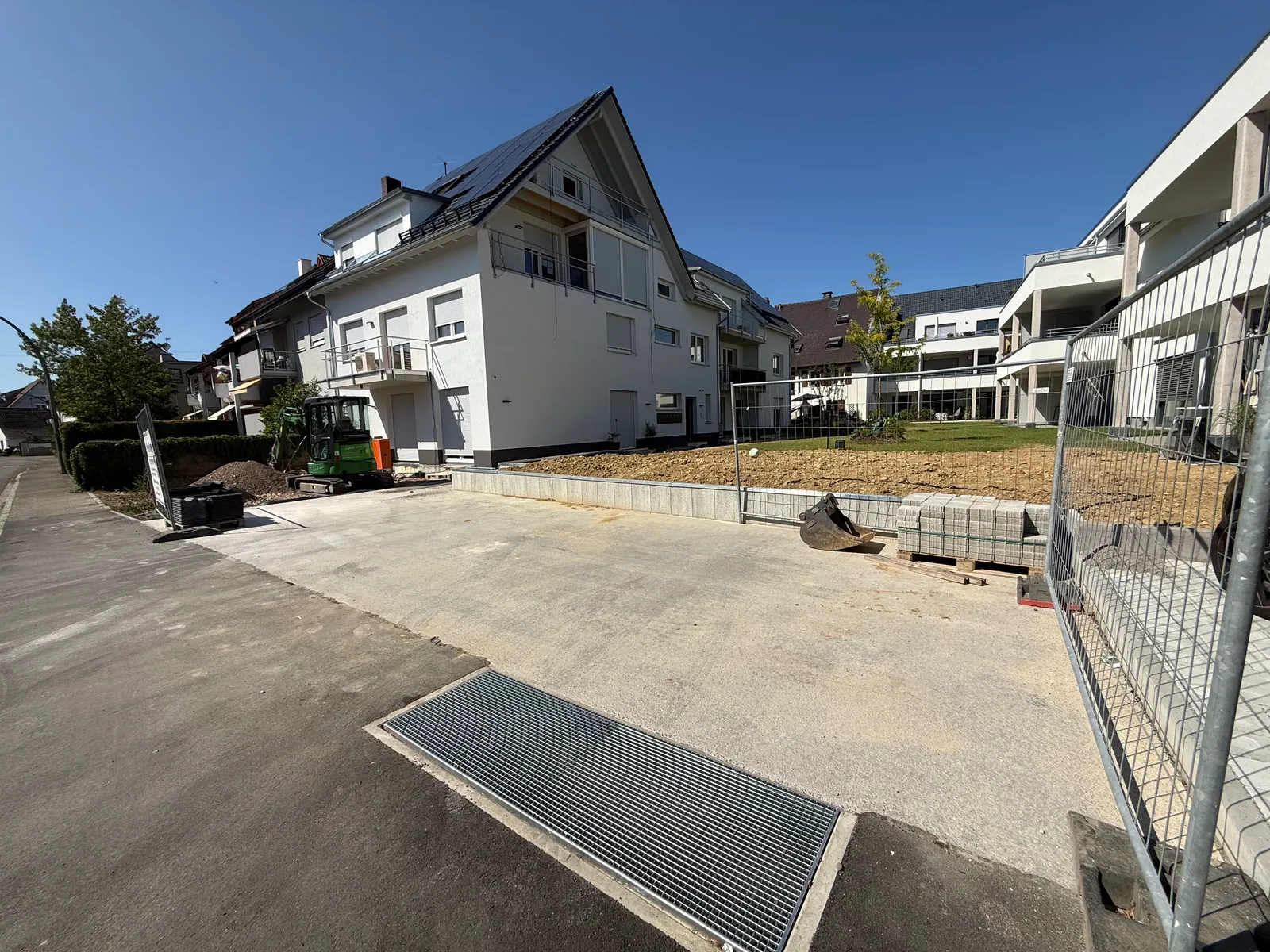 Mehrfamilienhaus, 7 Wohneinheiten, Ansicht 1